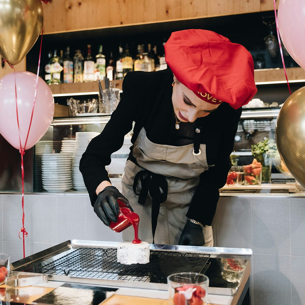Una cosa preciosa, una cosa dulce, un desafío: la experiencia dorada de San Valentín está servida.