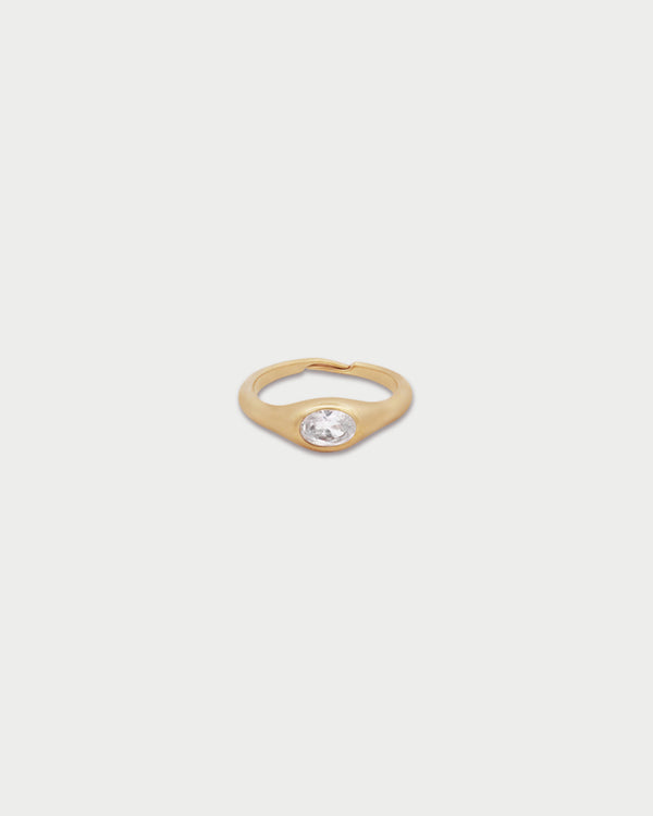 Chevalier Oval Cut Ring