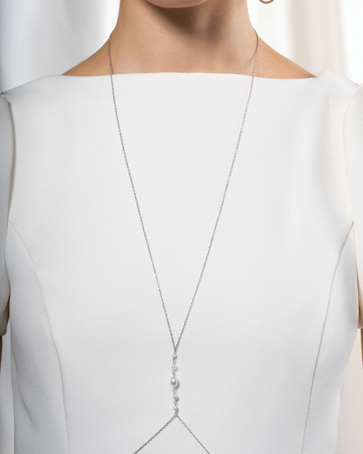 Body Chain pearl halo