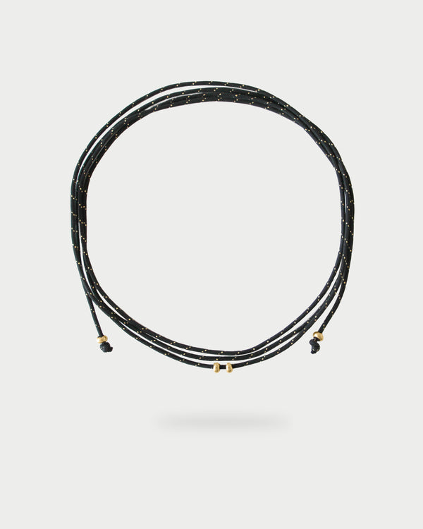 Cuello redondo básico sin cierre