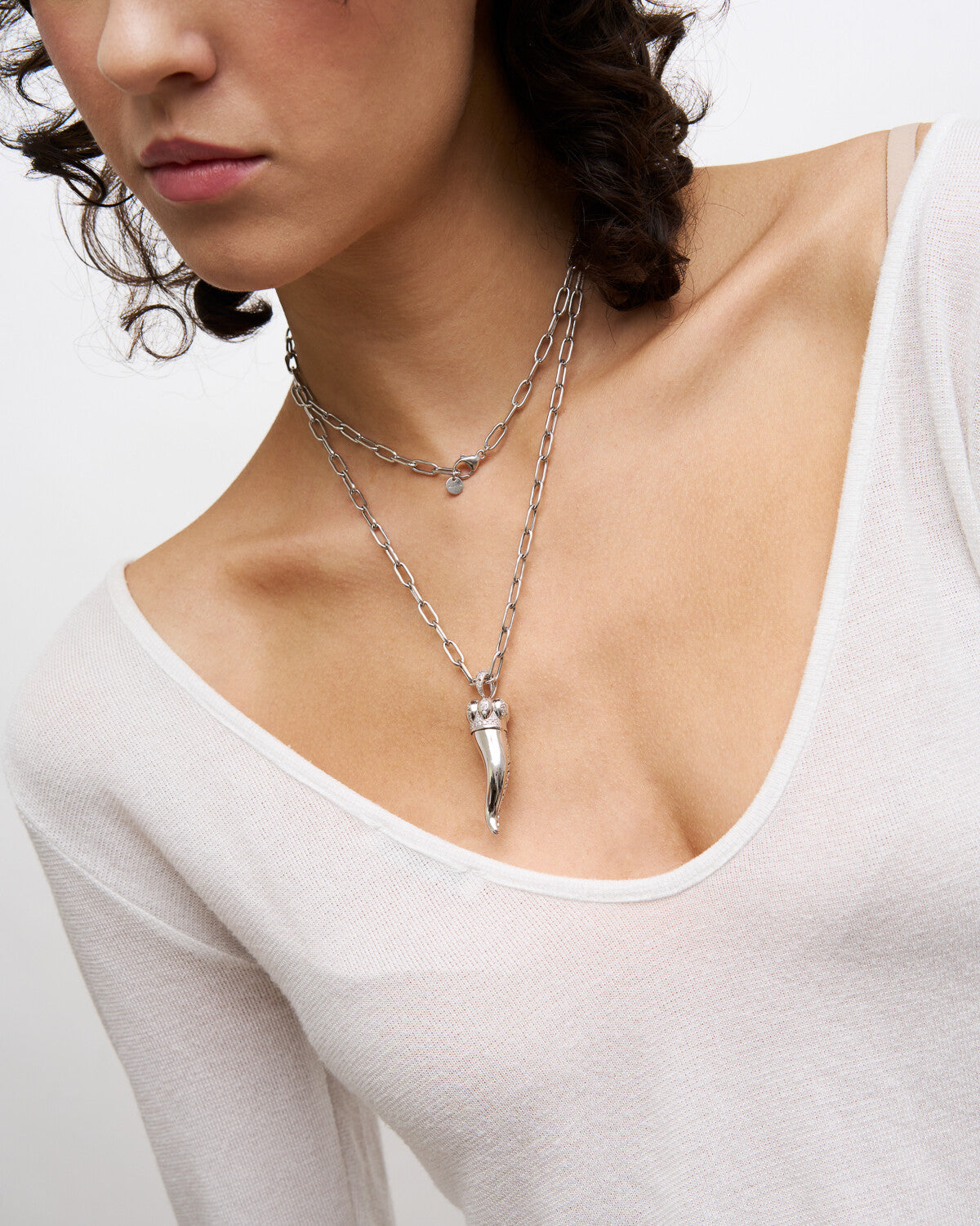 Cheval chain necklace and XL HORN - AMULETI