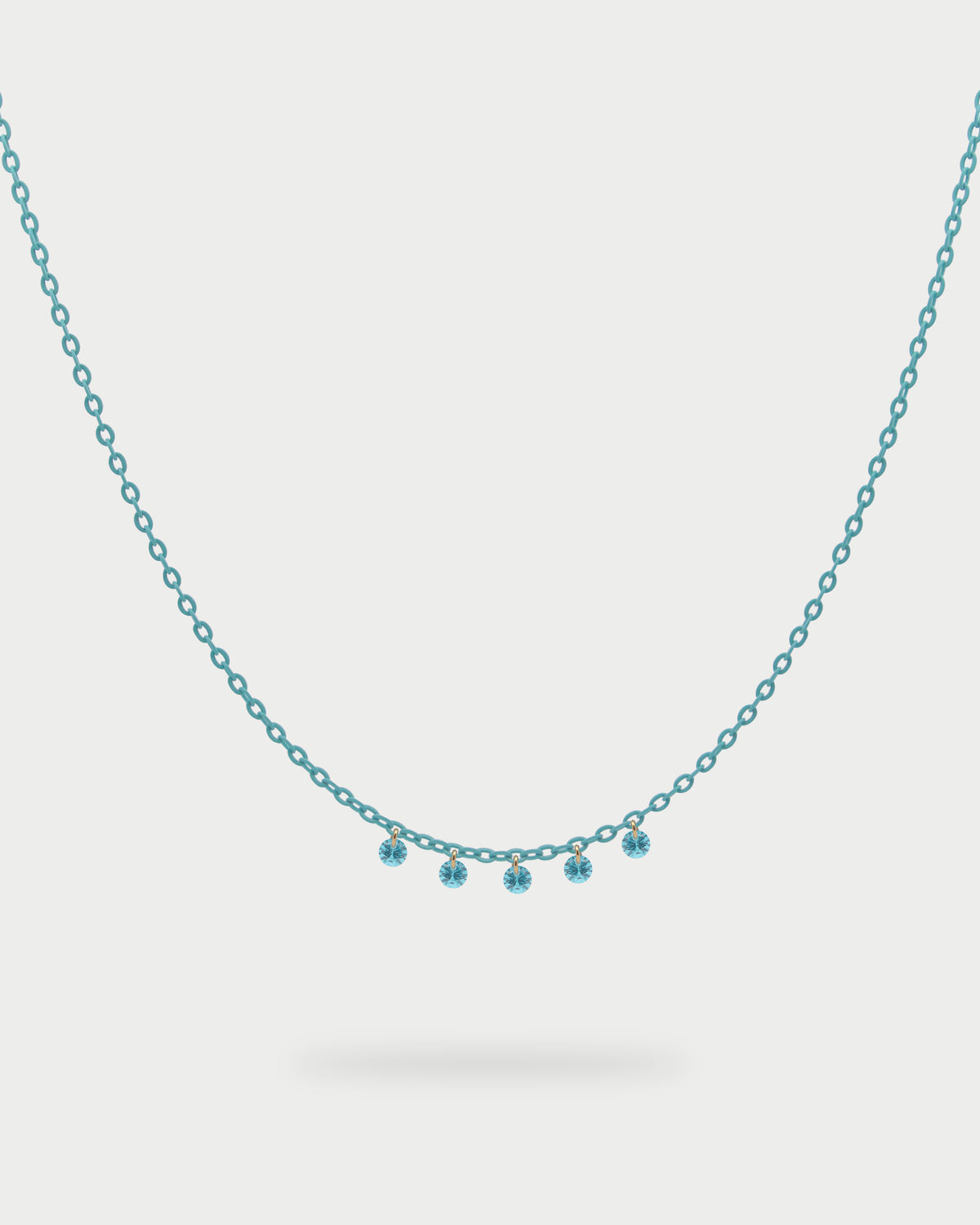 Painted chain choker and 5 zirconia