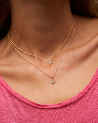 Choker chain and heart zircons