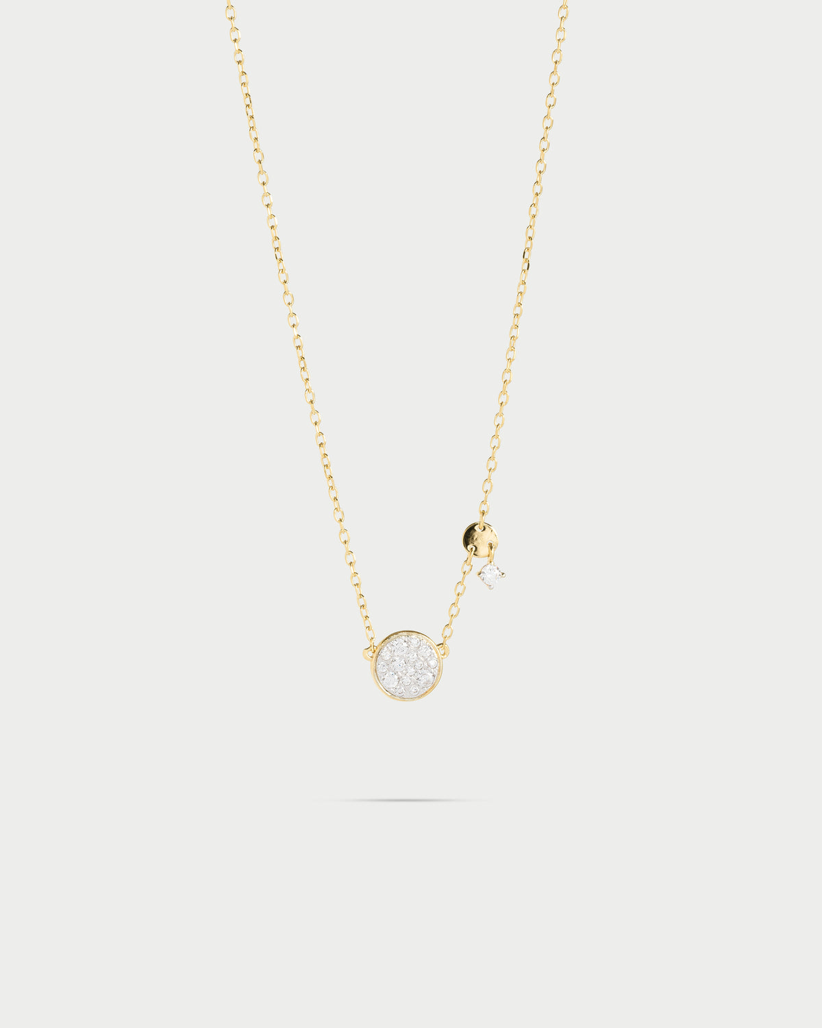 Collar con cadena y circulo en pavè - STARDUST TEN