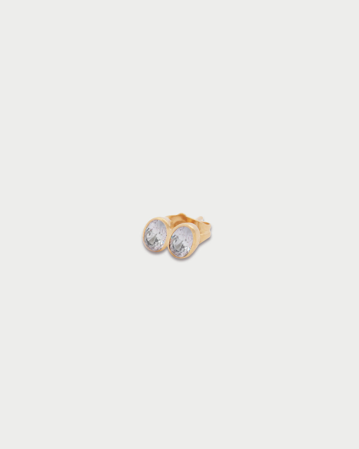 Mini Oval Lobe Single Earring