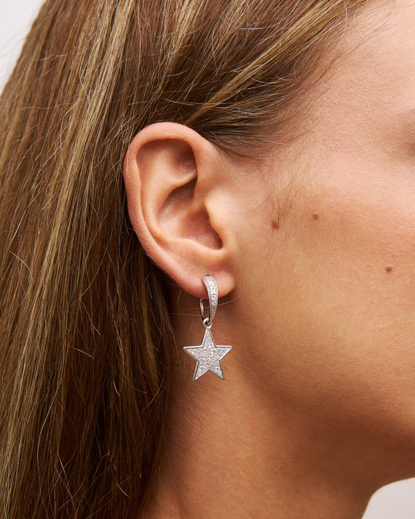 Pendiente de aro único con estrella y pavé - STARDUST TEN