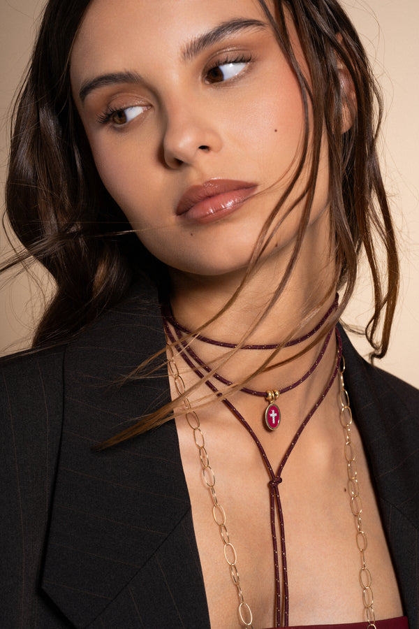 Basic No Closure Crew Neck