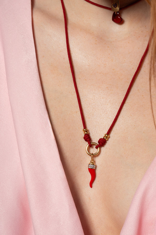 Collane e pendagli di lusso con gemme verde non migliorato | Acquisti Online su Collane e pendagli di lusso con gemme verde non migliorato | Acquisti Online su