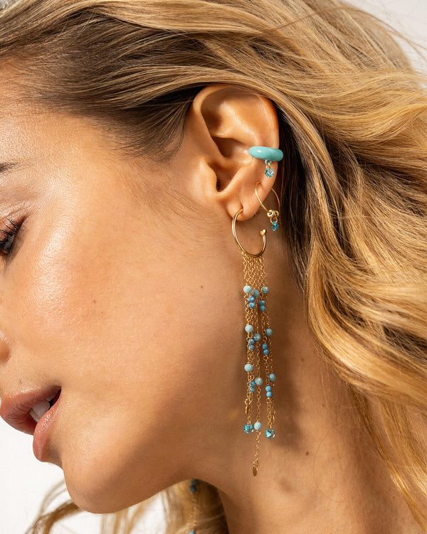 Single hoop earring with chains and pendants