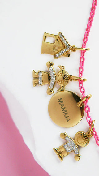 ciondolo con inciso mamma e altri ciondoli  idee regalo per la mamma